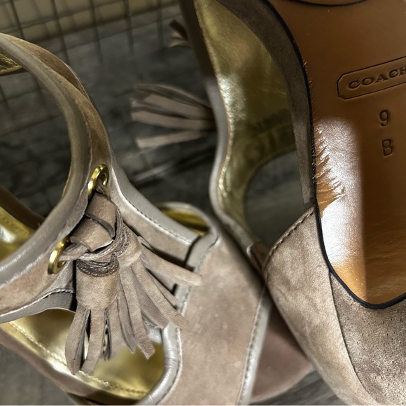 Coach Tristen Heeled Taupe Suede Sandals.  Size 9B. - Picture 6 of 6